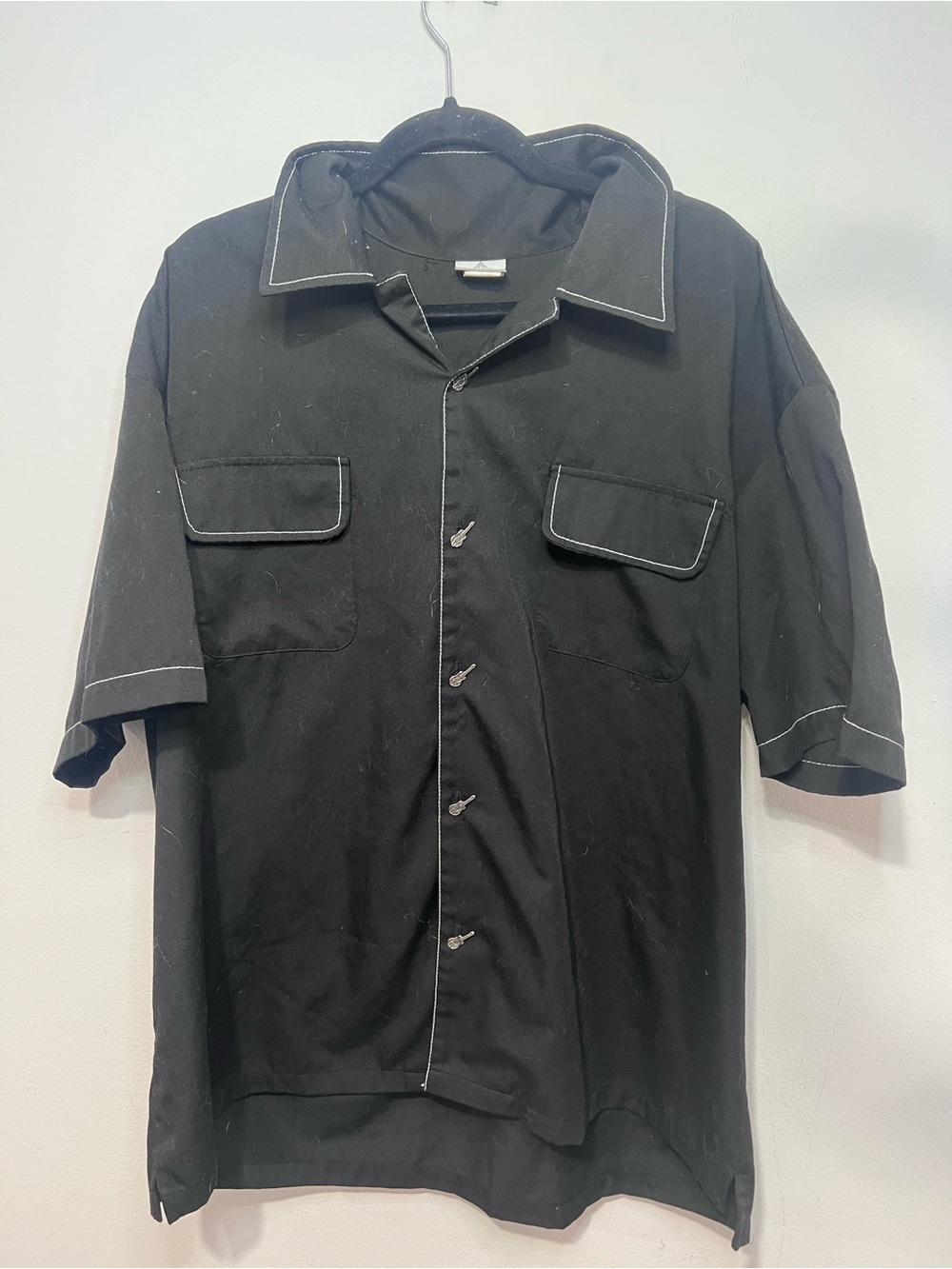 Men's Rock & Roll Hall of Fame Button Down Guitar Buttons Size 2XL